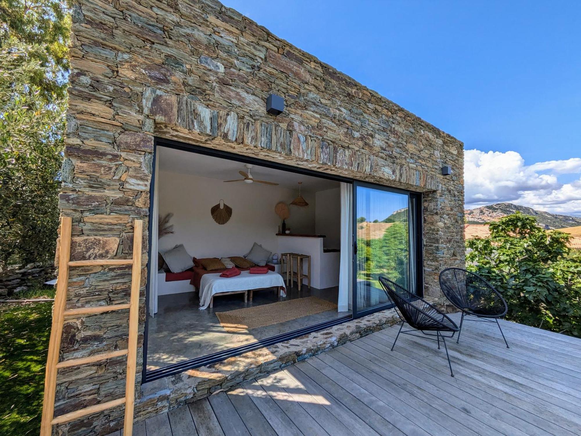 Studio Lamaroja Hotel ปาทริโมนิโอ ภายนอก รูปภาพ